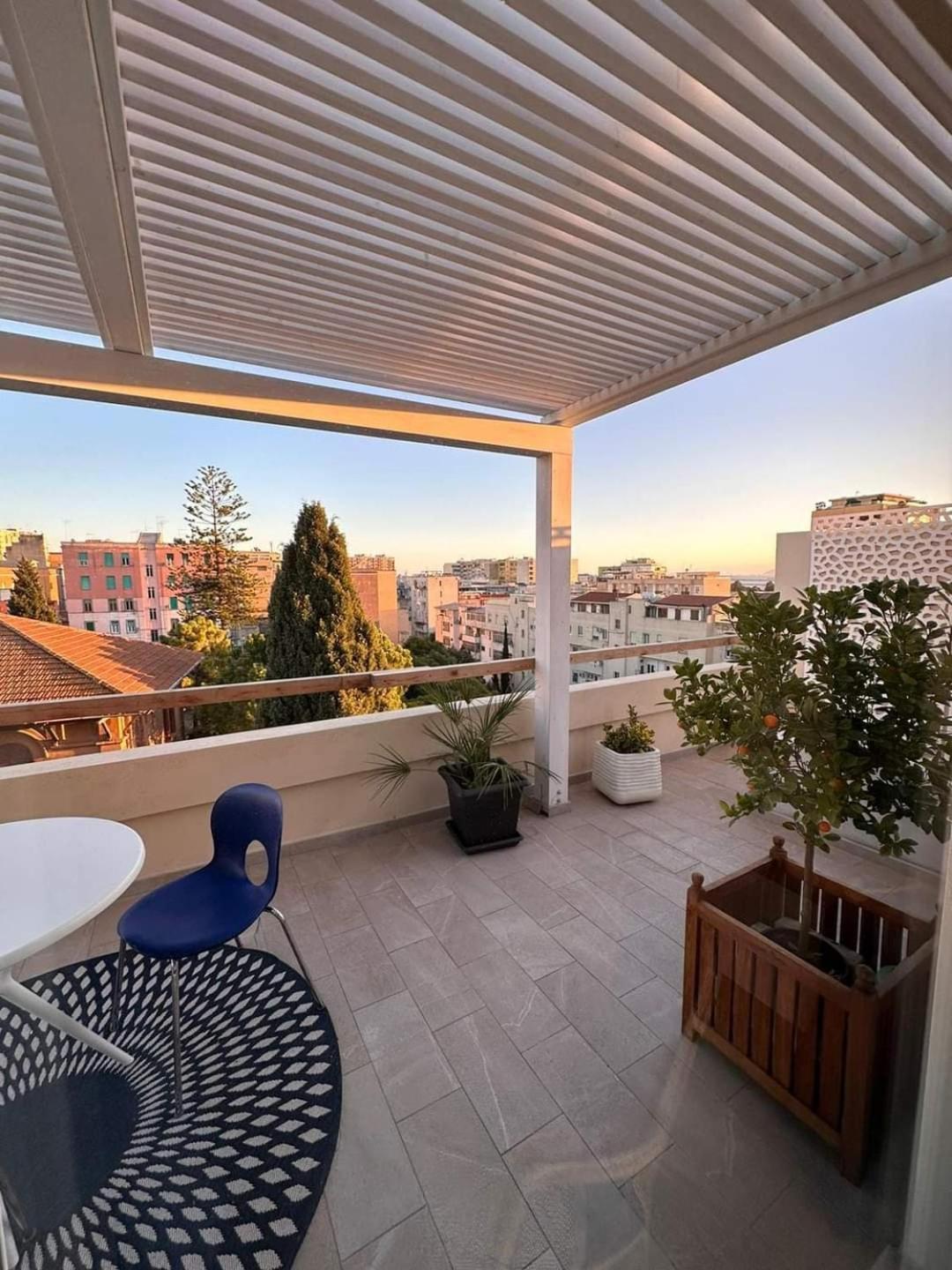 Le Residenze Di Carla - Stampace Hotel Cagliari Buitenkant foto