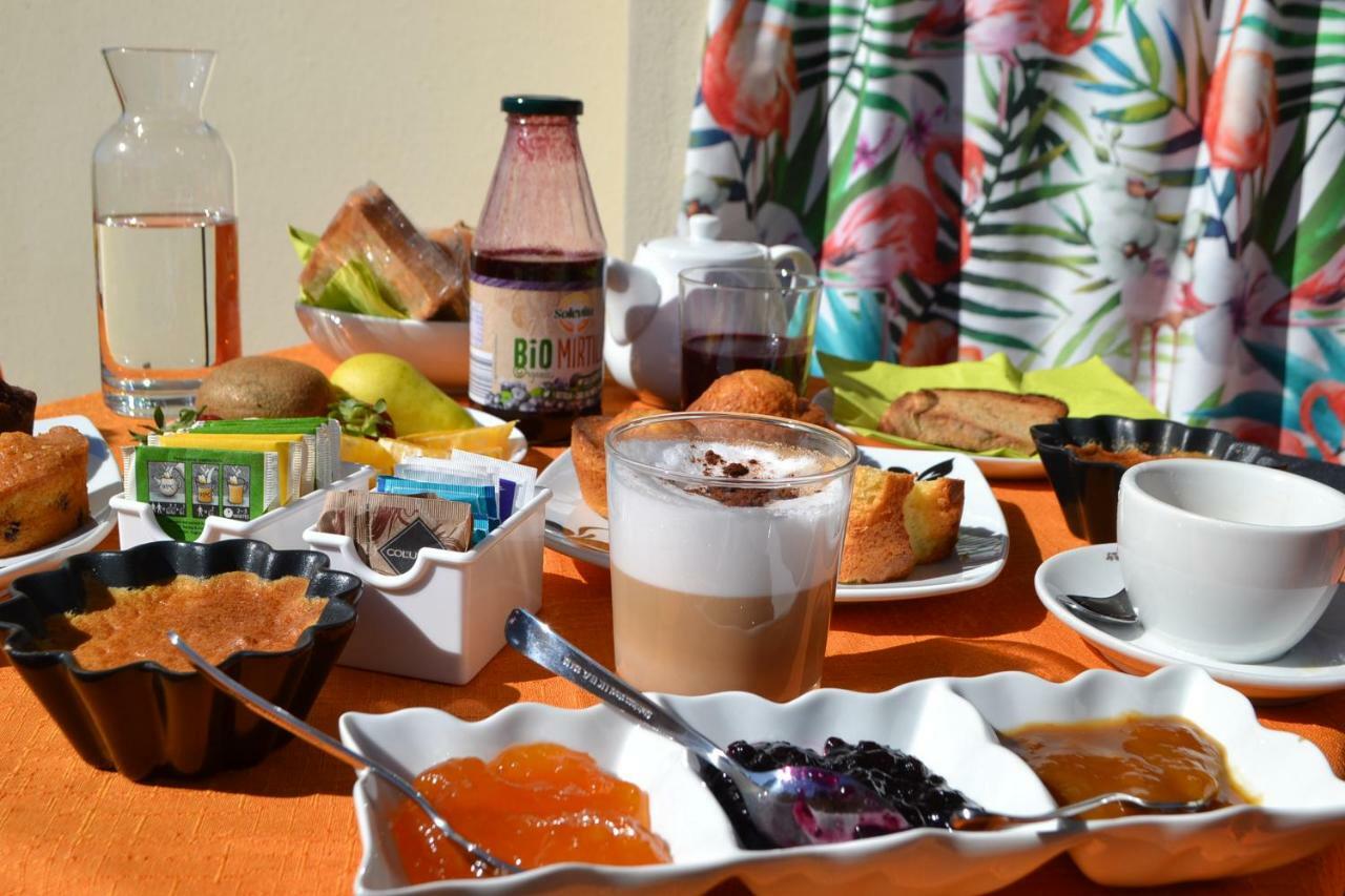 Le Residenze Di Carla - Stampace Hotel Cagliari Buitenkant foto